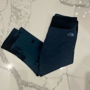 Women's The North Face Capri Workout Pants Small